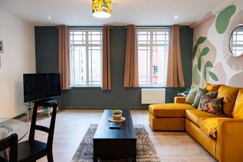 2 bedroom flat to rent, Marsh Street, Bristol