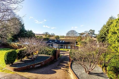 Aventine Downs Lane, Leatherhead, KT22 8JW