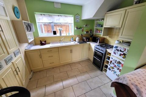 3 bedroom semi-detached house for sale, Princess Elizabeth Avenue, Rhyl