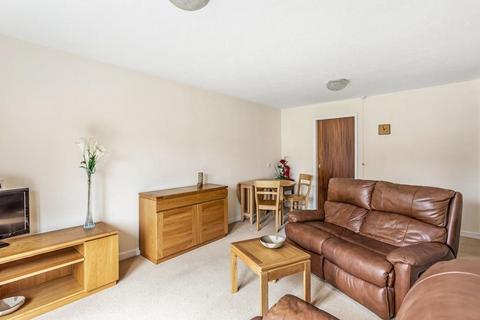 1 bedroom retirement property for sale, BELMONT ROAD, LEATHERHEAD, KT22