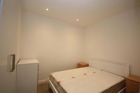 1 bedroom flat to rent, Chatsworth Road, Willesden Green