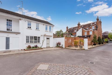 11 Rupert Close, Henley-on-thames, RG9 2JD