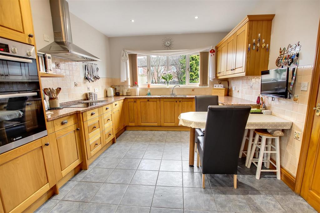 Swain Court, Northallerton 4 bed detached house for sale £380,000