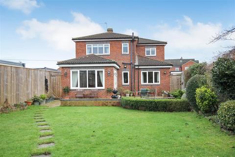 4 bedroom detached house for sale, Swain Court, Northallerton