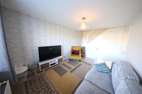 2 bedroom terraced house for sale, Thirlmere Way, Kingswood, Hull