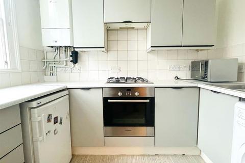 1 bedroom apartment to rent, London Road, London