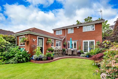 2 Brompton Lawns, Wolverhampton, WV6 8EH