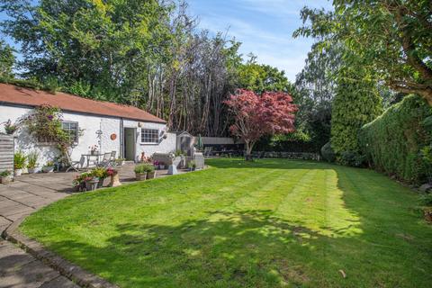 Lawnswood Ashfurlong Road, Sheffield, S17 3NL