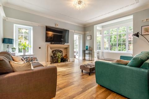Lawnswood Ashfurlong Road, Sheffield, S17 3NL