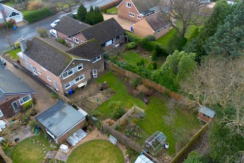 44 Burlington Road, Dore, Sheffield, S17 3NQ