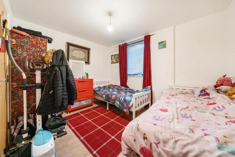 2 bedroom flat for sale - Bath Road,  Slough,  SL1