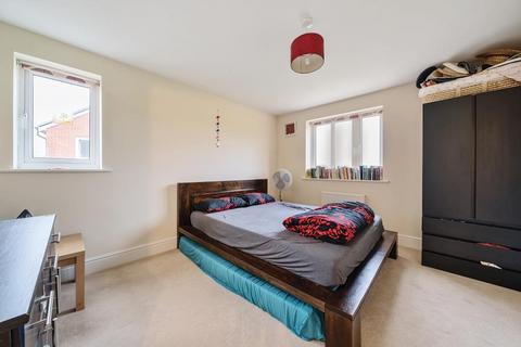 4 bedroom detached house for sale - Basingstoke,  Hampshire,  RG24