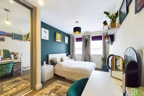 2 bedroom apartment for sale, Raven Drive, Maidenhead, Berkshire, SL6