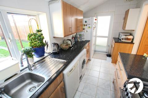 108 Grangehill Road, London, SE9 1SE