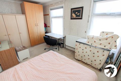 108 Grangehill Road, London, SE9 1SE