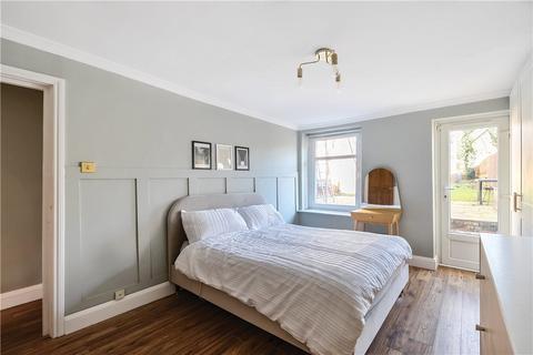 Flat 1, 15 Eastdown Park, London, SE13 5HU