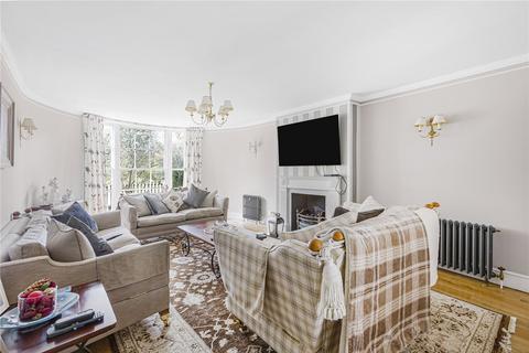 8 bedroom terraced house for sale, Hadley Green Road, Hadley Green, Hertfordshire, EN5