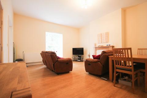 1 bedroom flat to rent, Wilmslow Road, Didsbury, Manchester, M20