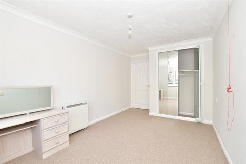 2 bedroom flat for sale - Warham Road, South Croydon, Surrey