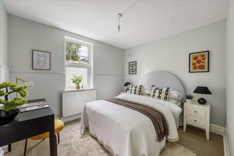 2 bedroom flat for sale, Nemoure Road, Acton, W3