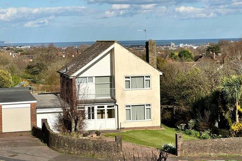 3 bedroom detached house for sale, Lindsay Close, Summerdown, Eastbourne, East Sussex, BN20