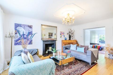 18 Scotts Avenue, Bromley, BR2 0LQ