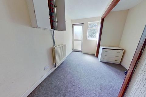 3 bedroom terraced house to rent, Broom Close, Hatfield AL10