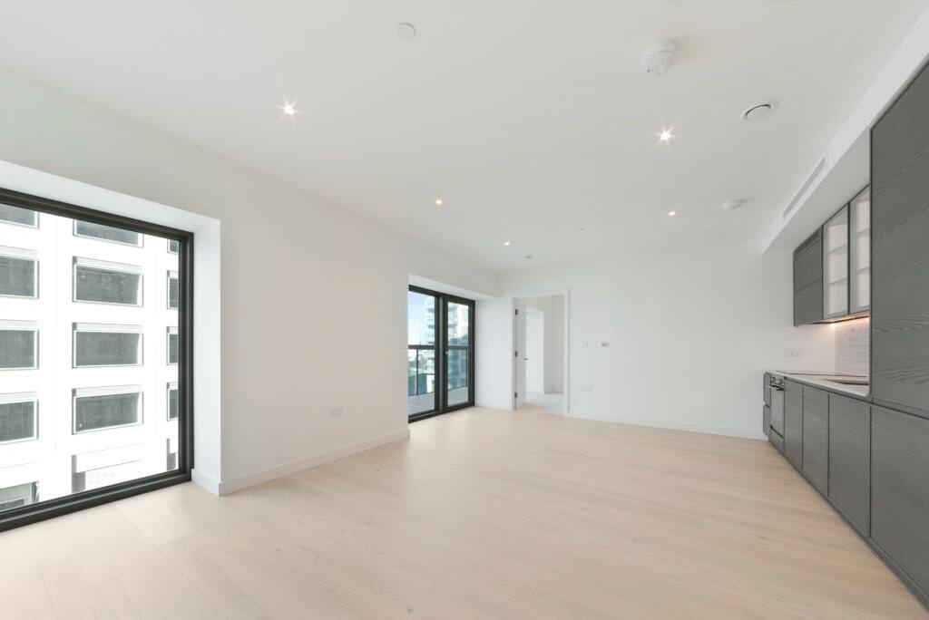 Abram Building, Riverscape, London, E16 1 Bed Apartment - £2,100 Pcm (£ 