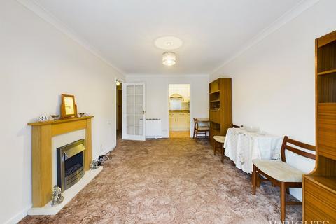 1 bedroom retirement property for sale, Roseacre Gardens, Welwyn Garden City AL7