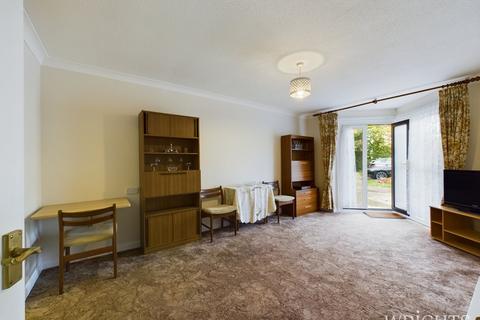 1 bedroom retirement property for sale, Roseacre Gardens, Welwyn Garden City AL7