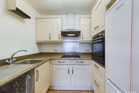 1 bedroom retirement property for sale, Roseacre Gardens, Welwyn Garden City AL7