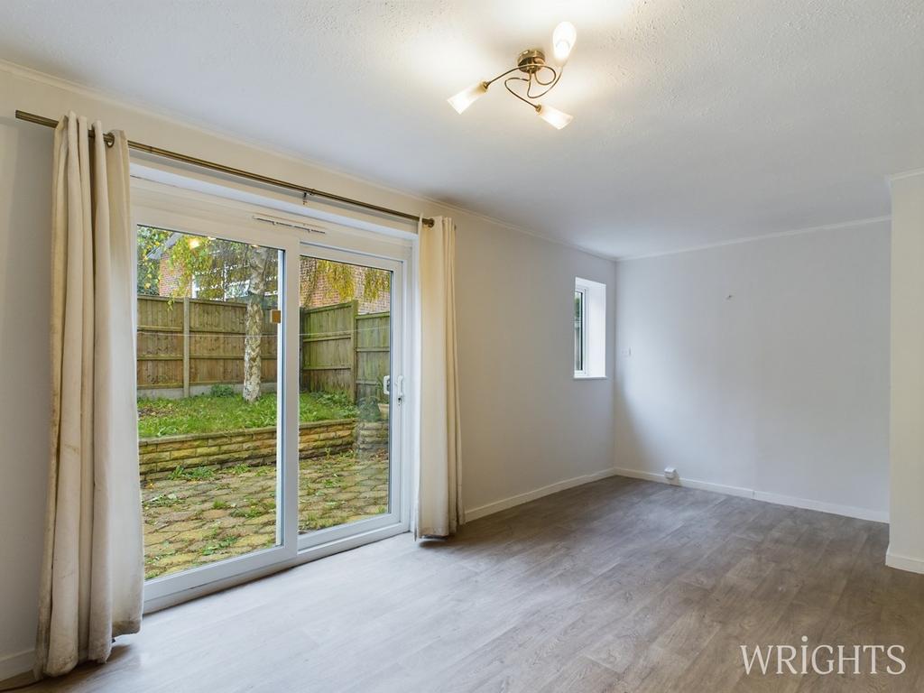 Glebe Close, Hatfield AL9 3 bed end of terrace house for sale £375,000