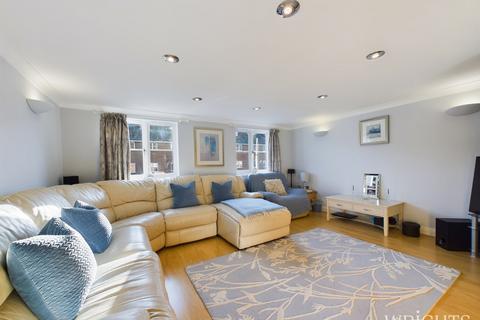 4 bedroom townhouse for sale, Purdom Road, Welwyn Garden City AL7