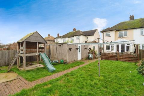 3 bedroom semi-detached house for sale, Poynings Avenue, Southend-on-sea, SS2