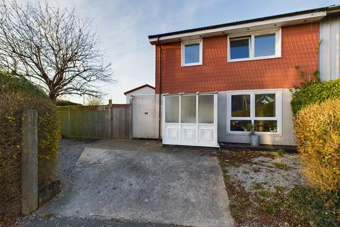 3 bedroom semi-detached house for sale, Nailsworth Road, Portsmouth PO6