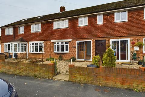 3 bedroom terraced house for sale, Nutbourne Road, Portsmouth PO6