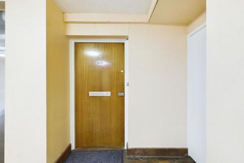 Flat 5, 2 Deer Road, Woodside, Aberdeen, AB24 4RW