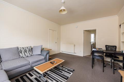 3 bedroom flat for sale - Broomhouse Avenue, Edinburgh EH11