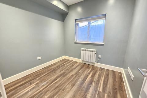 2 bedroom flat to rent, Park Street, Luton LU1