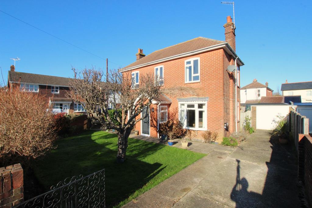 Fourth Avenue, Denvilles 3 bed detached house for sale £595,000