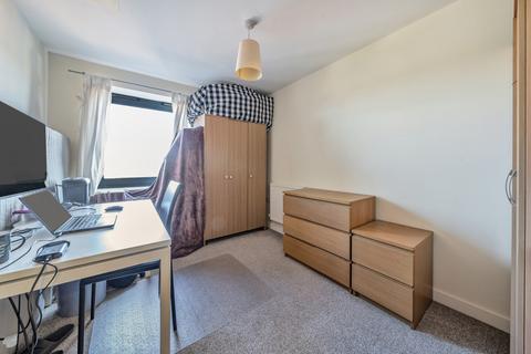 2 bedroom apartment for sale, Lovelace House, 96-122 Uxbridge Road, Ealing