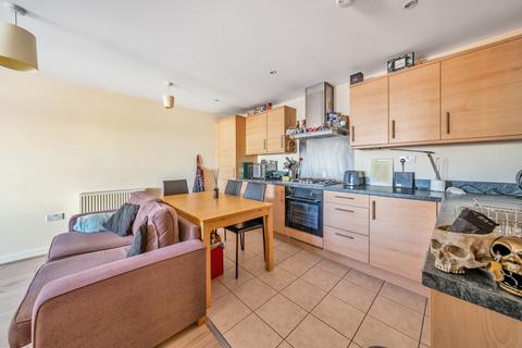 2 bedroom apartment for sale, Lovelace House, 96-122 Uxbridge Road, Ealing
