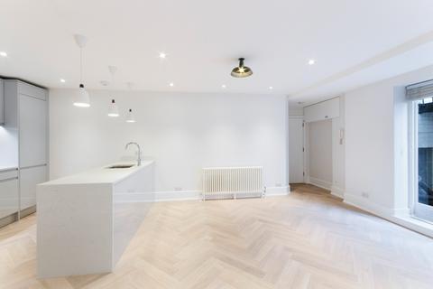 undefined, Earlham Street, Covent Garden, WC2H
