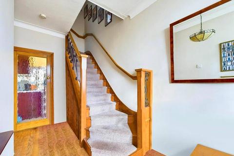 15 Brunswick Grove, London, N11 1HN