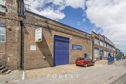 Industrial unit to rent, Unit 8, Atlas Business Centre, Oxgate Lane, Staples Corner, NW2 7HJ