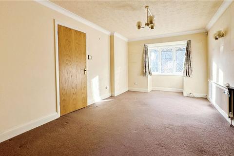 4 bedroom link detached house for sale, Brearley Close, Uxbridge