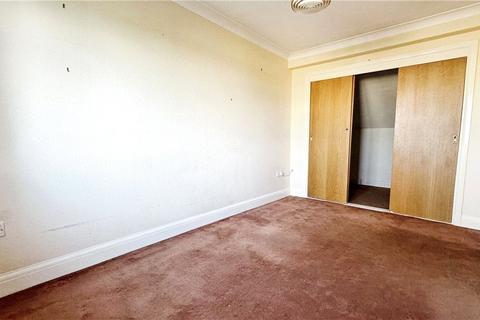 13 Brearley Close, Uxbridge, UB8 1JJ