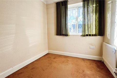 13 Brearley Close, Uxbridge, UB8 1JJ