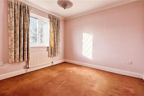 13 Brearley Close, Uxbridge, UB8 1JJ