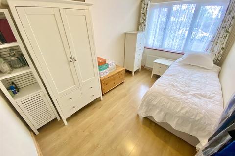 1 Alexander Close, Sidcup, DA15 8QY